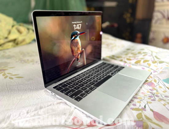 Apple Macbook Pro Touch Bar 13-inch